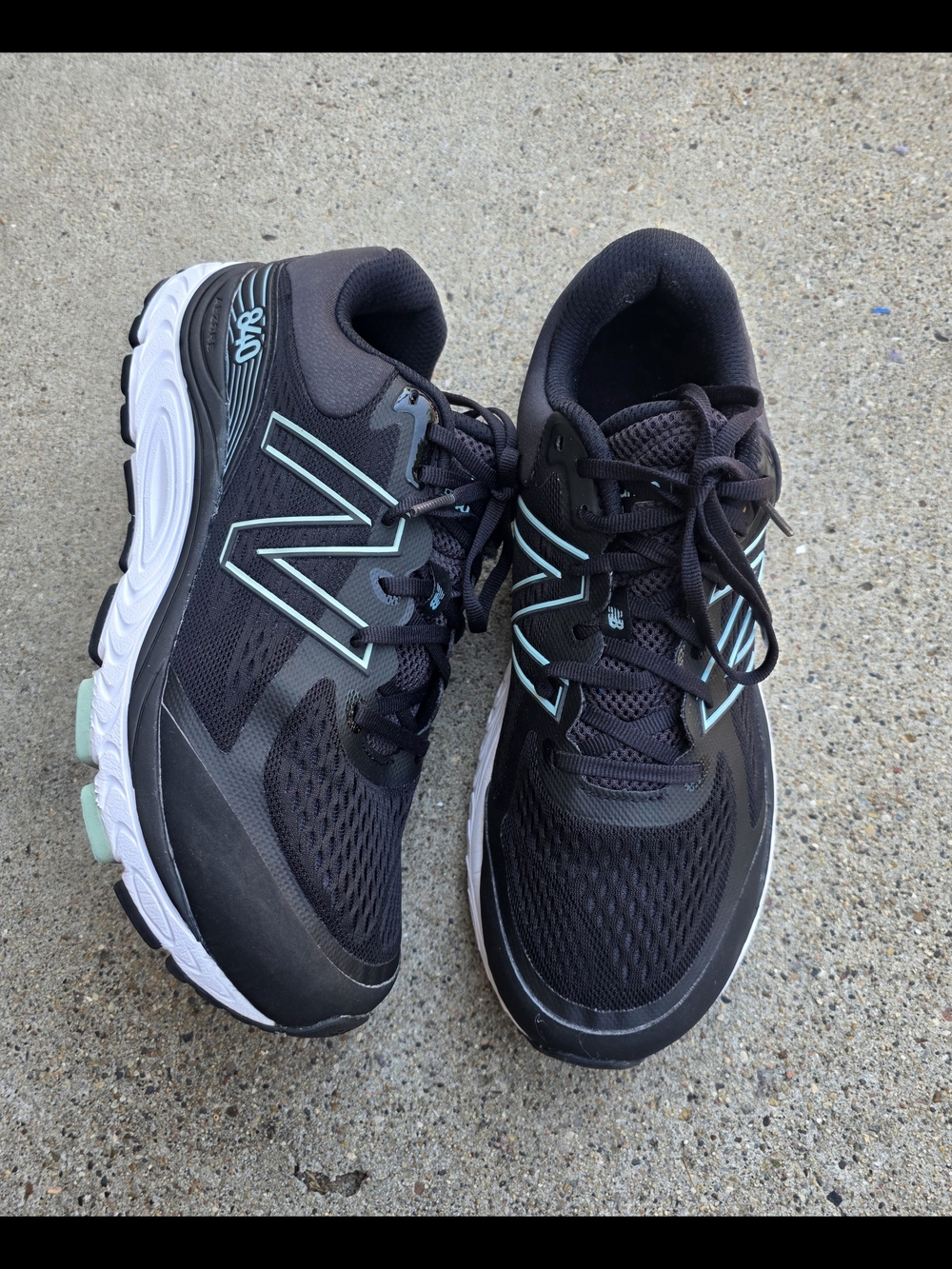 New Balance 840 Sneaker Women Size 11